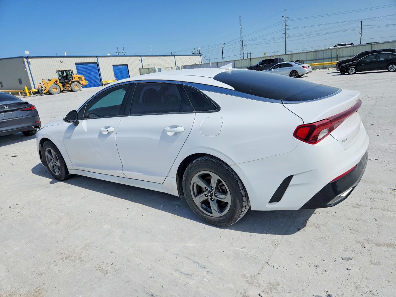 2022 KIA K5