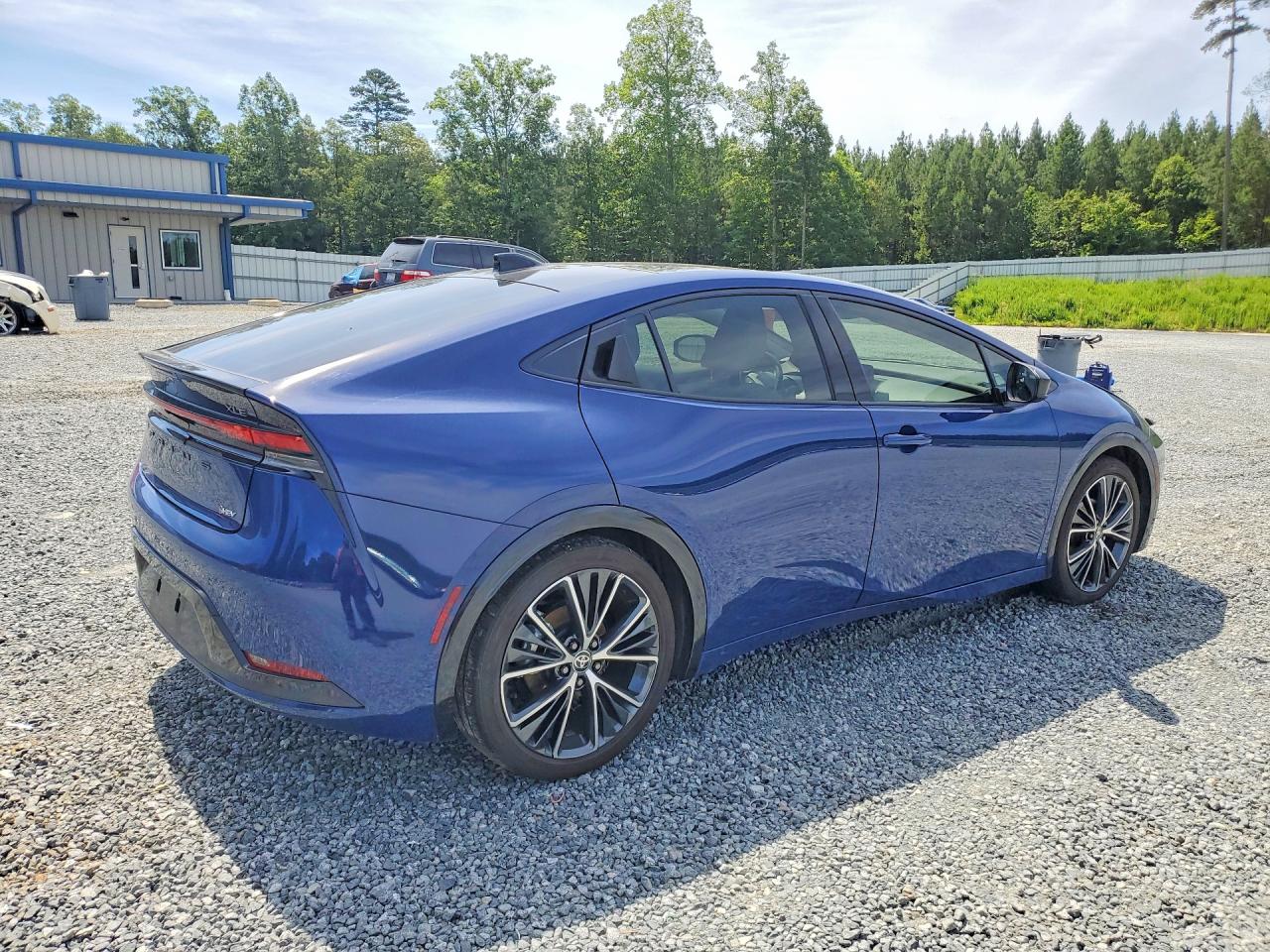 2023 TOYOTA PRIUS