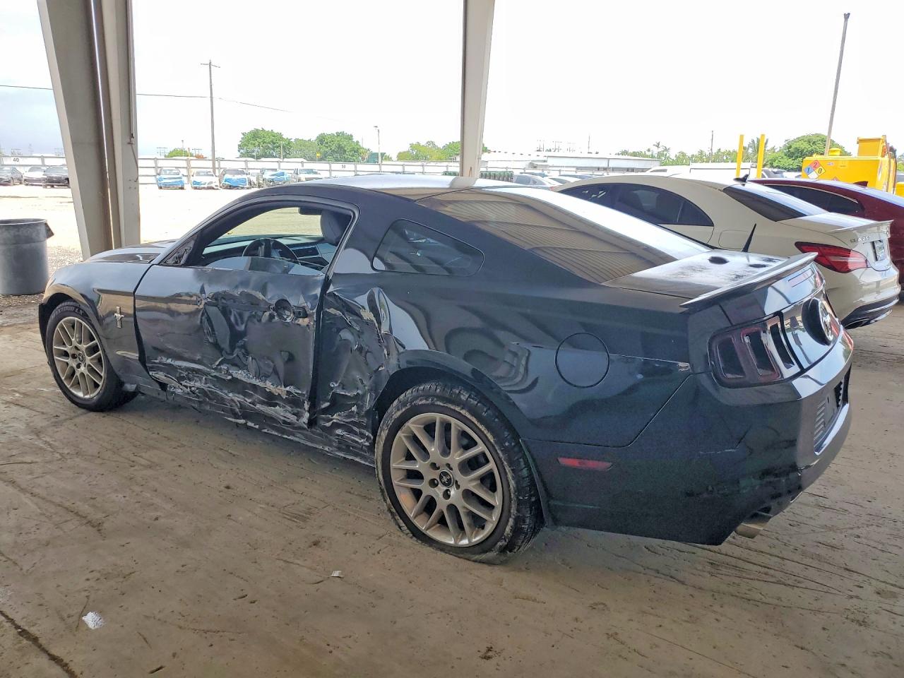 2014 FORD MUSTANG