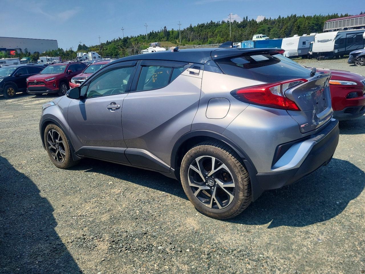 2019 TOYOTA C-HR LE