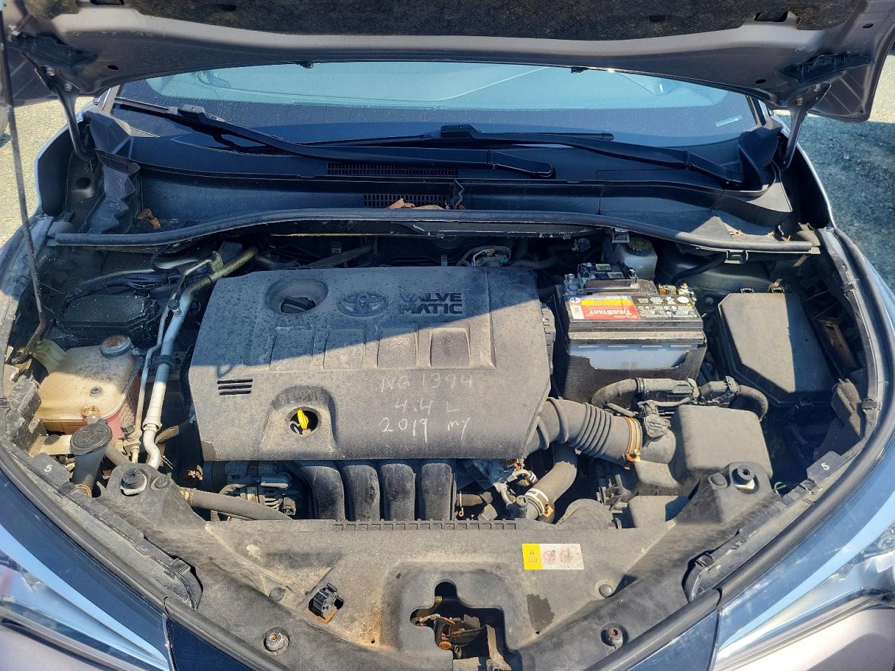 2019 TOYOTA C-HR LE