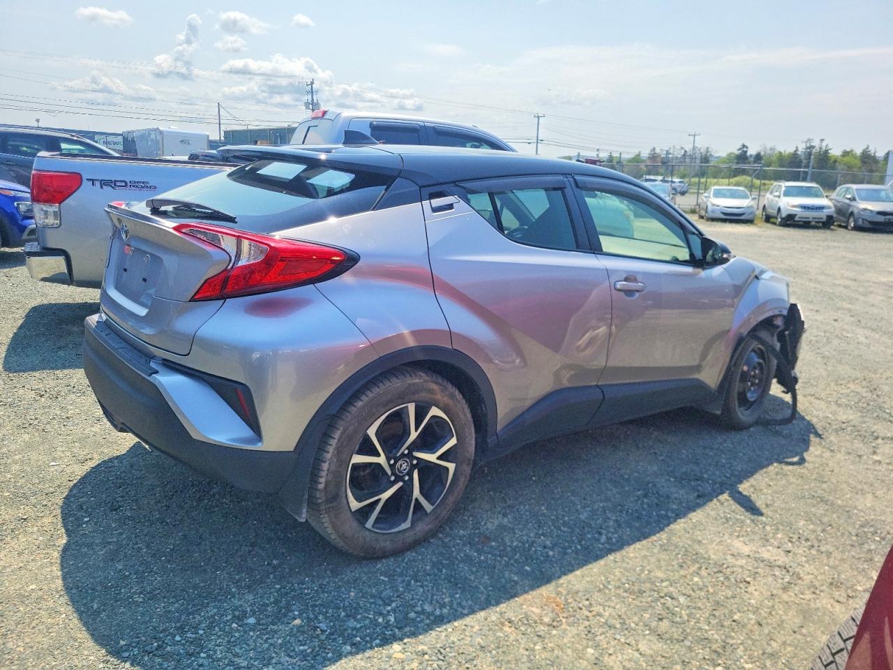 2019 TOYOTA C-HR LE