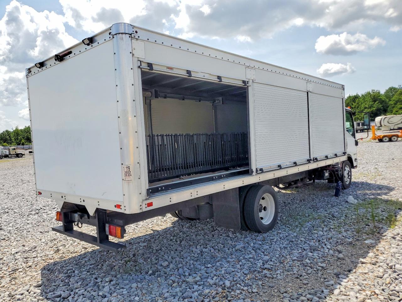 2022 ISUZU NPR