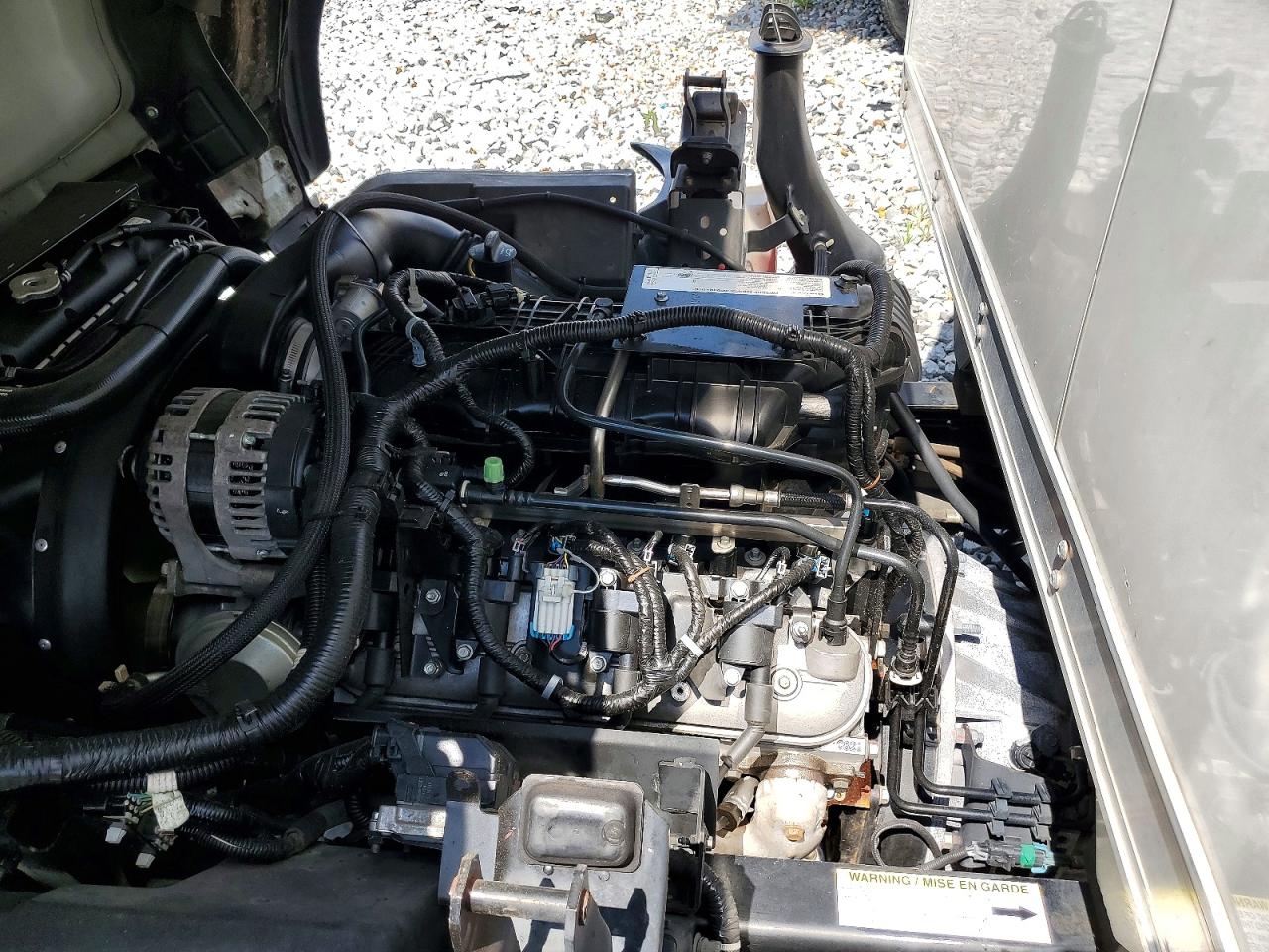 2022 ISUZU NPR