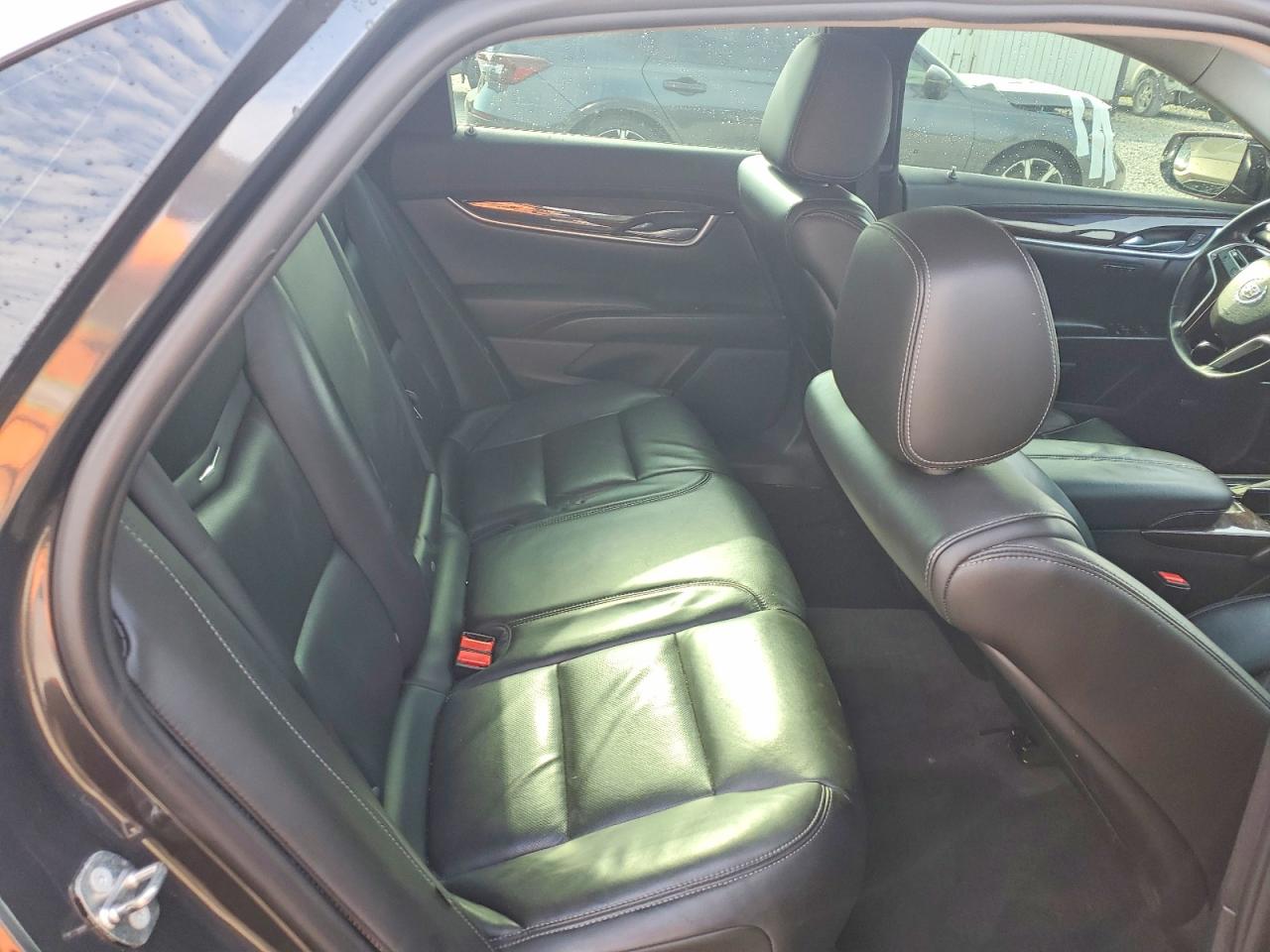 2015 CADILLAC XTS