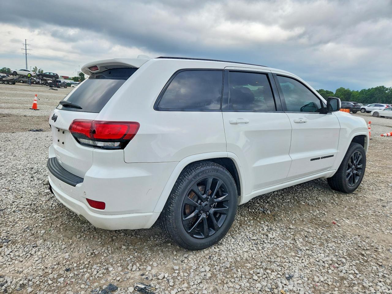 2020 JEEP CHEROKEE