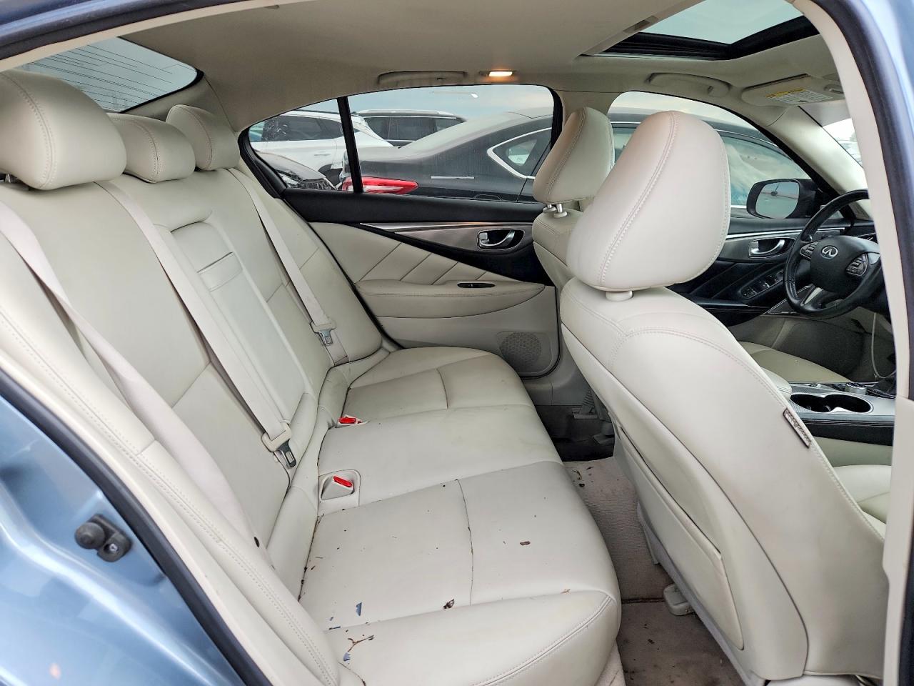 2017 INFINITI Q50