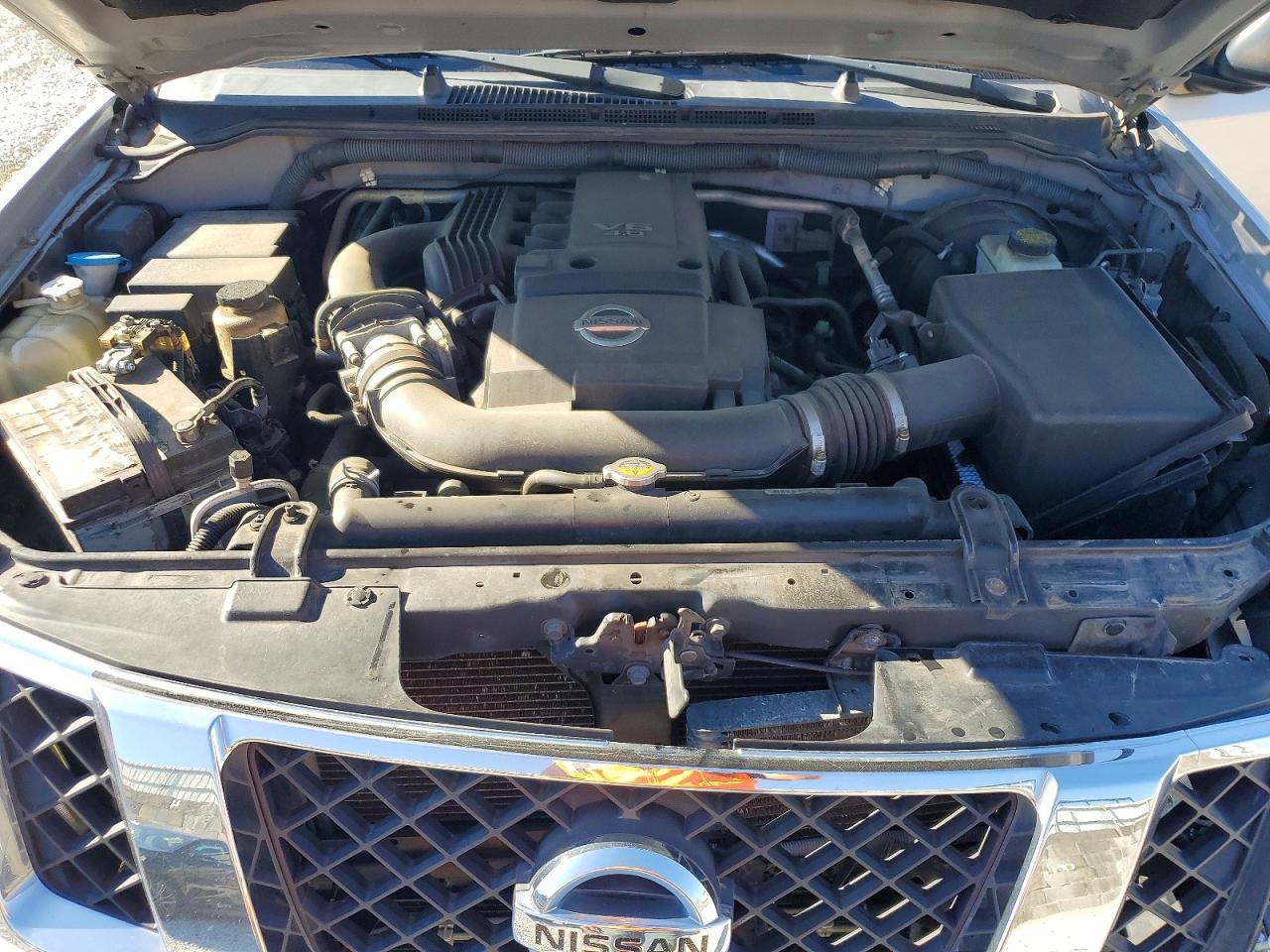 2011 NISSAN PATHFINDER