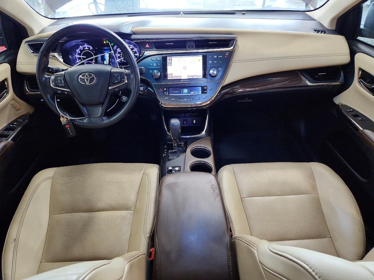 2013 TOYOTA AVALON