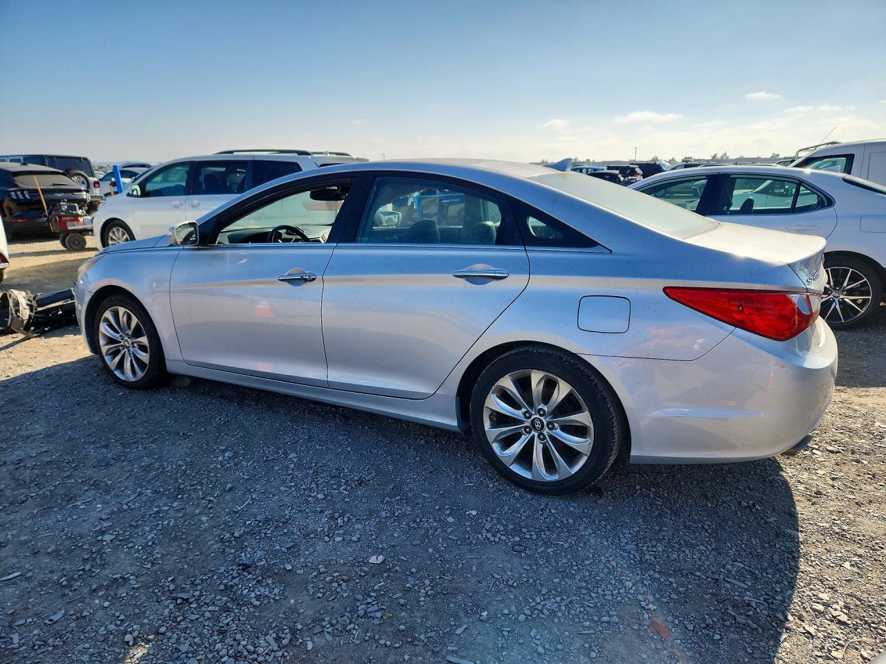 2011 HYUNDAI SONATA