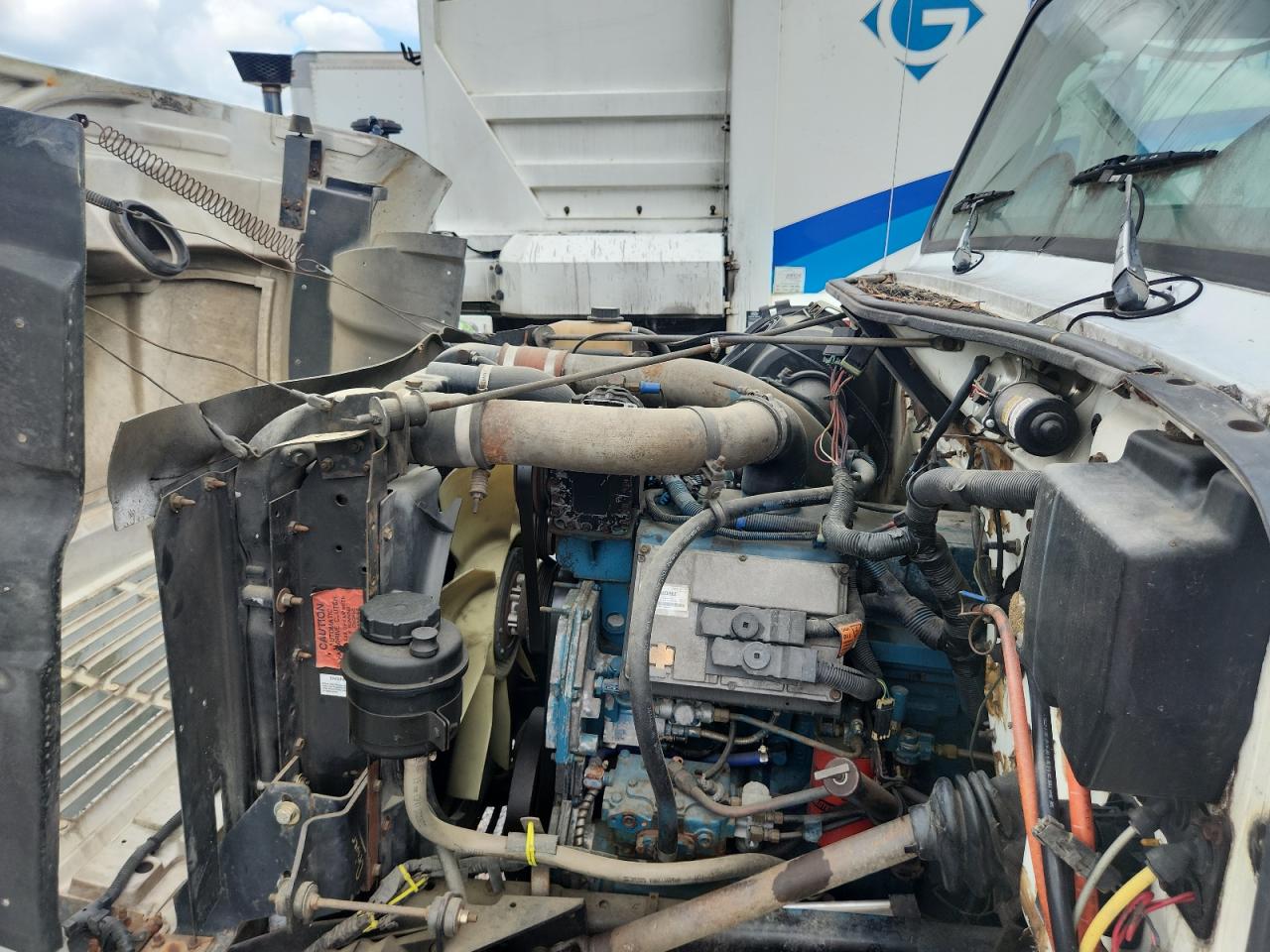 1999 INTERNATIONAL 4000 SERIE
