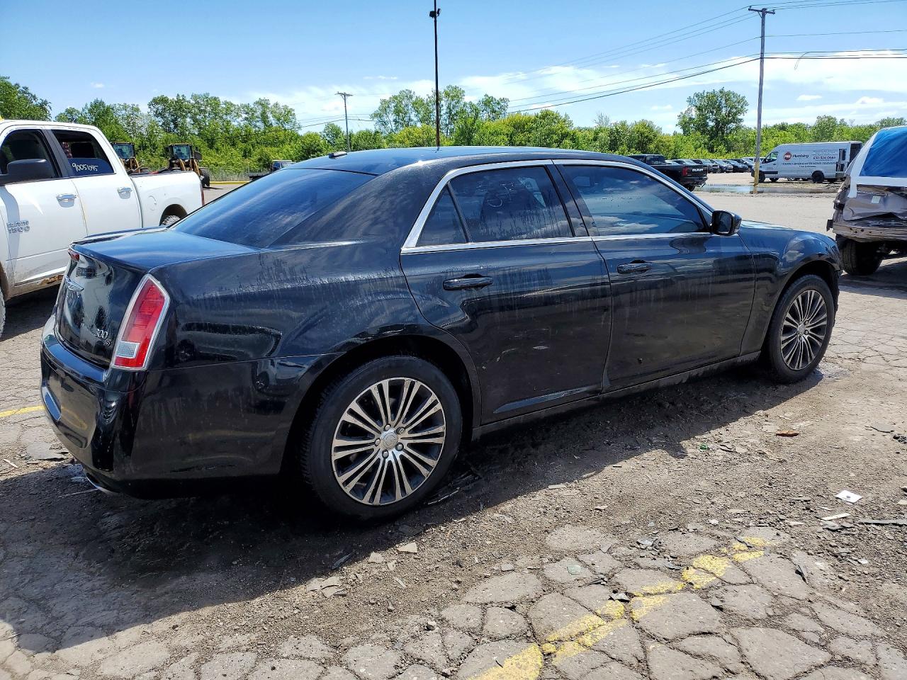 2014 CHRYSLER 300