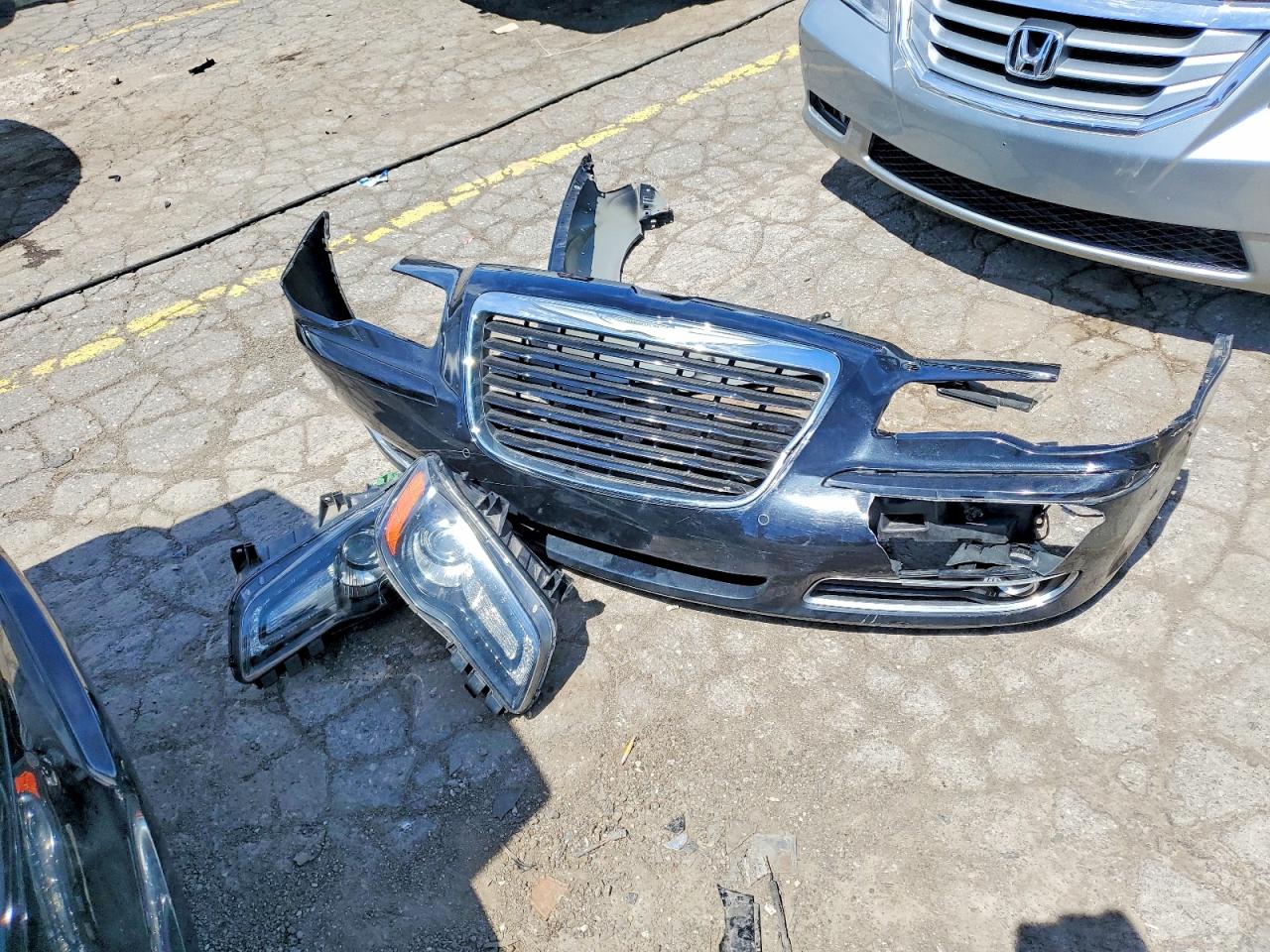 2014 CHRYSLER 300