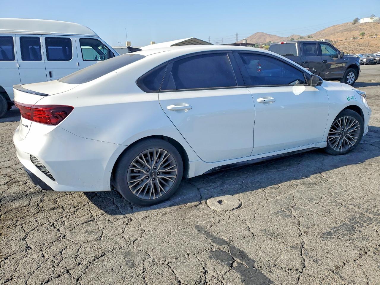 2022 KIA FORTE