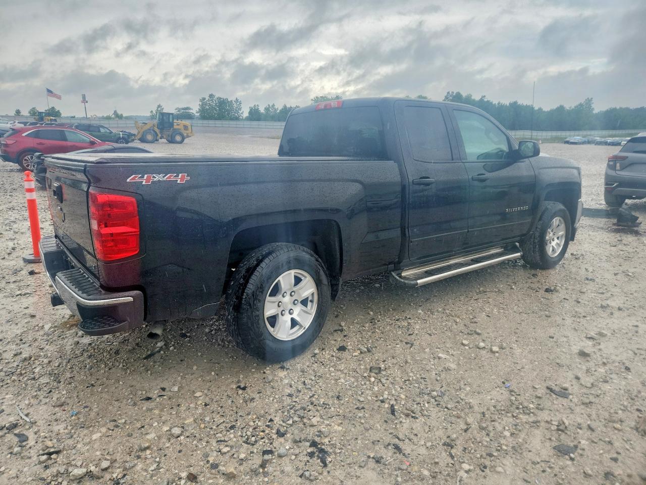 2017 CHEVROLET SILVERADO