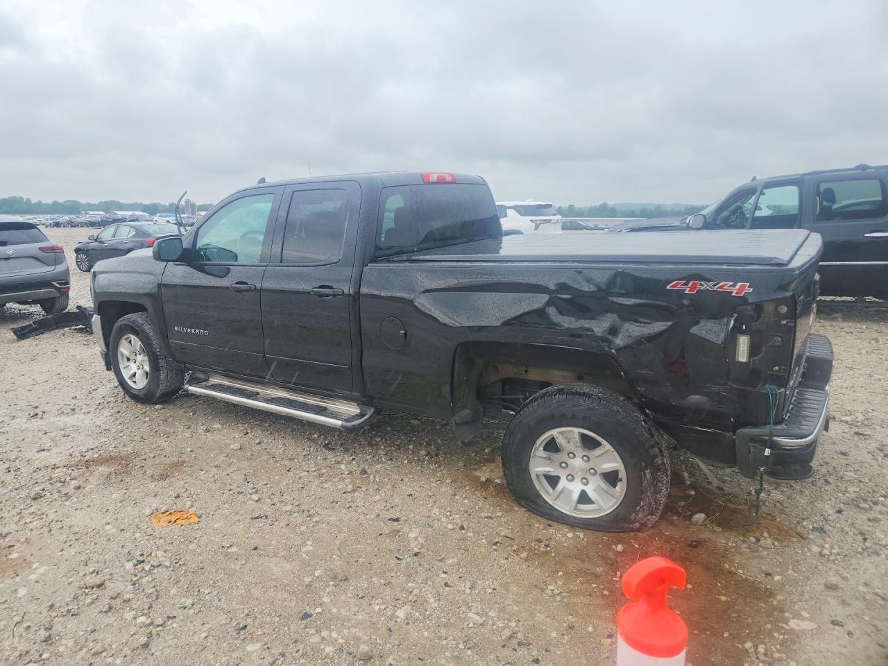 2017 CHEVROLET SILVERADO