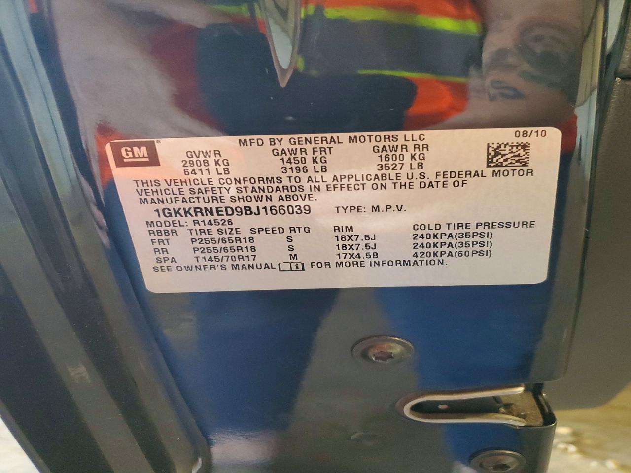 2011 GMC ACADIA SLE