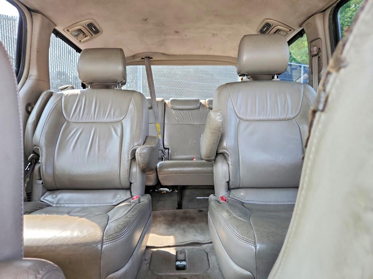 2006 TOYOTA SIENNA