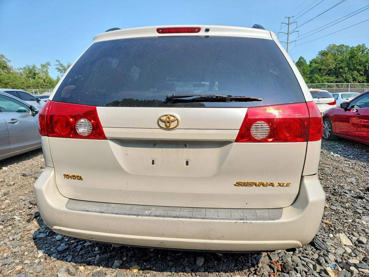 2006 TOYOTA SIENNA