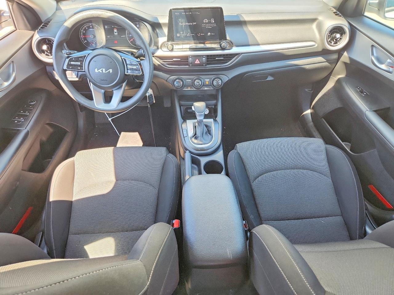 2023 KIA FORTE