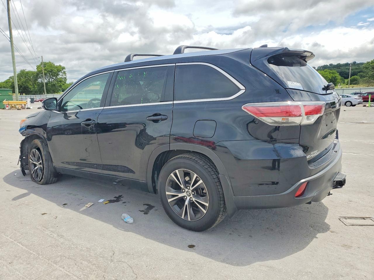 2016 TOYOTA HIGHLANDER