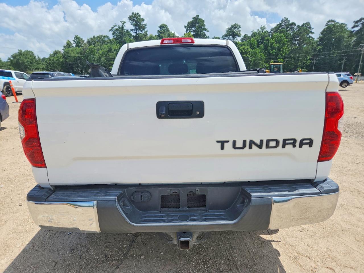 2014 TOYOTA TUNDRA