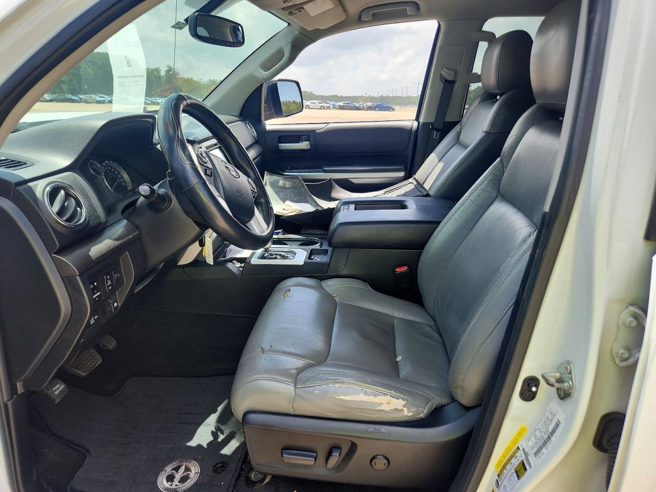 2014 TOYOTA TUNDRA