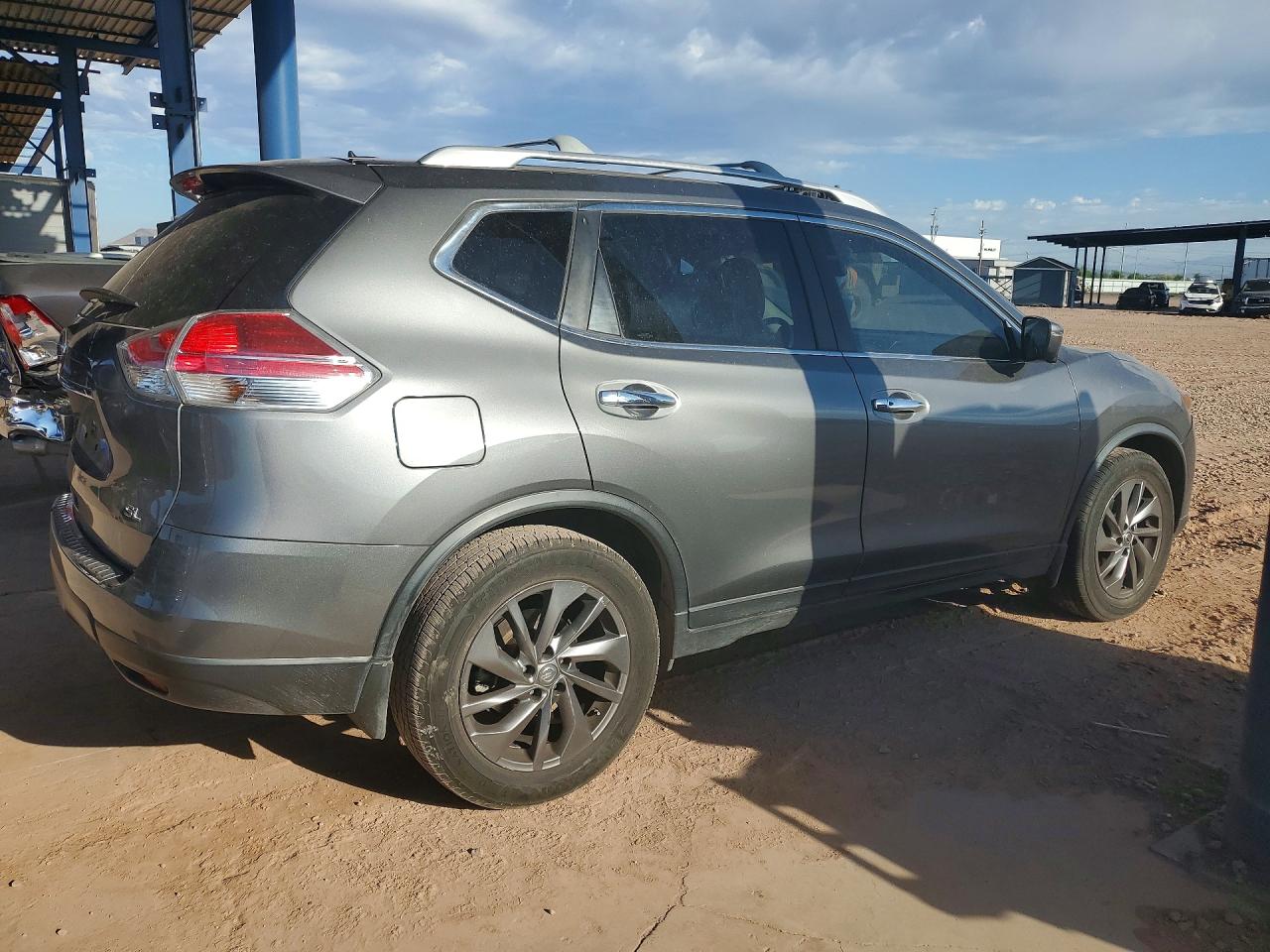 2016 NISSAN ROGUE