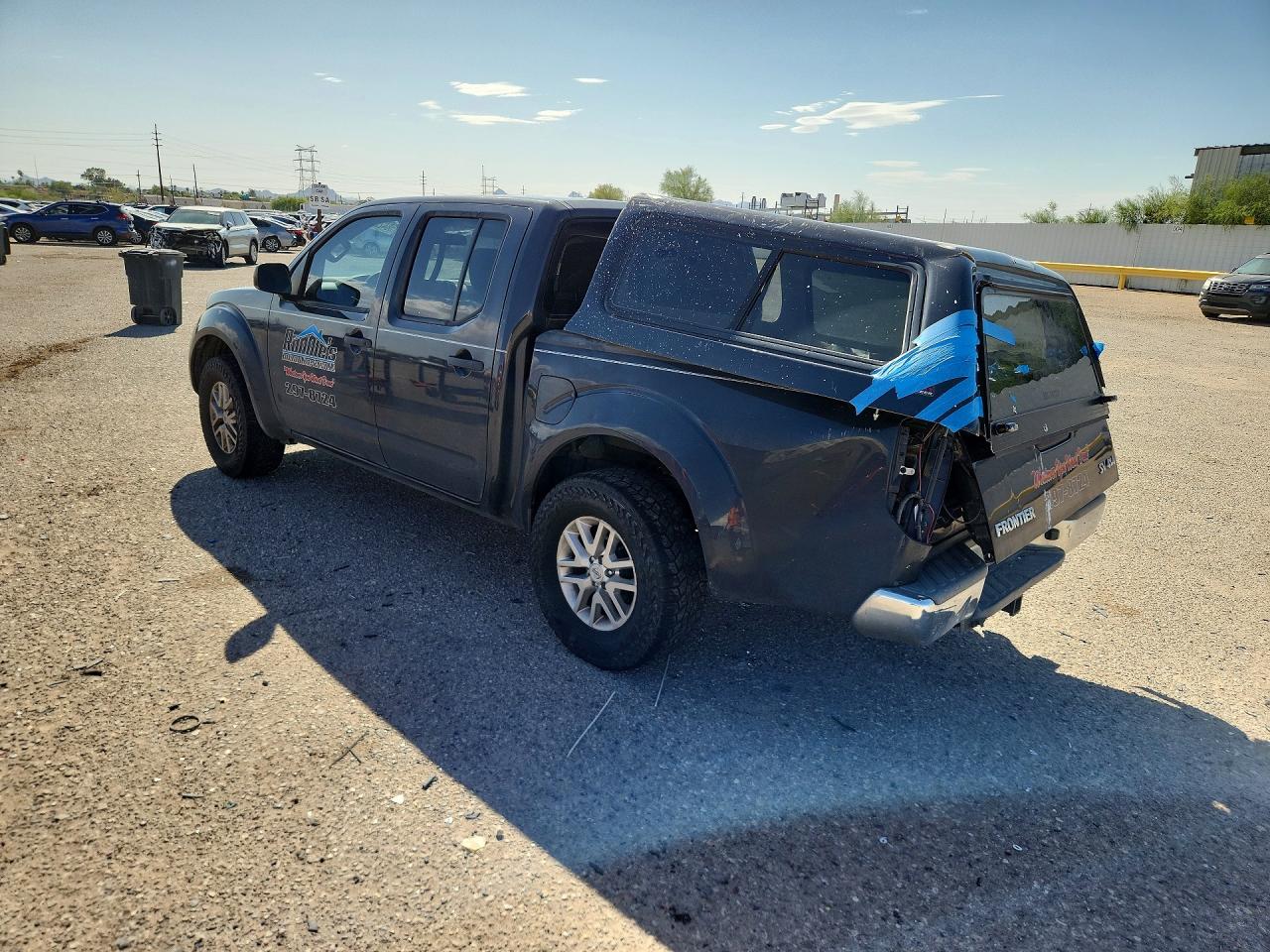 2015 NISSAN FRONTIER