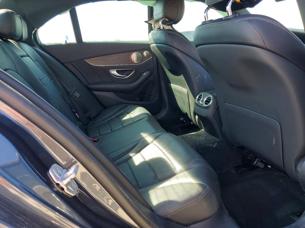 2015 MERCEDES-BENZ C-CLASS