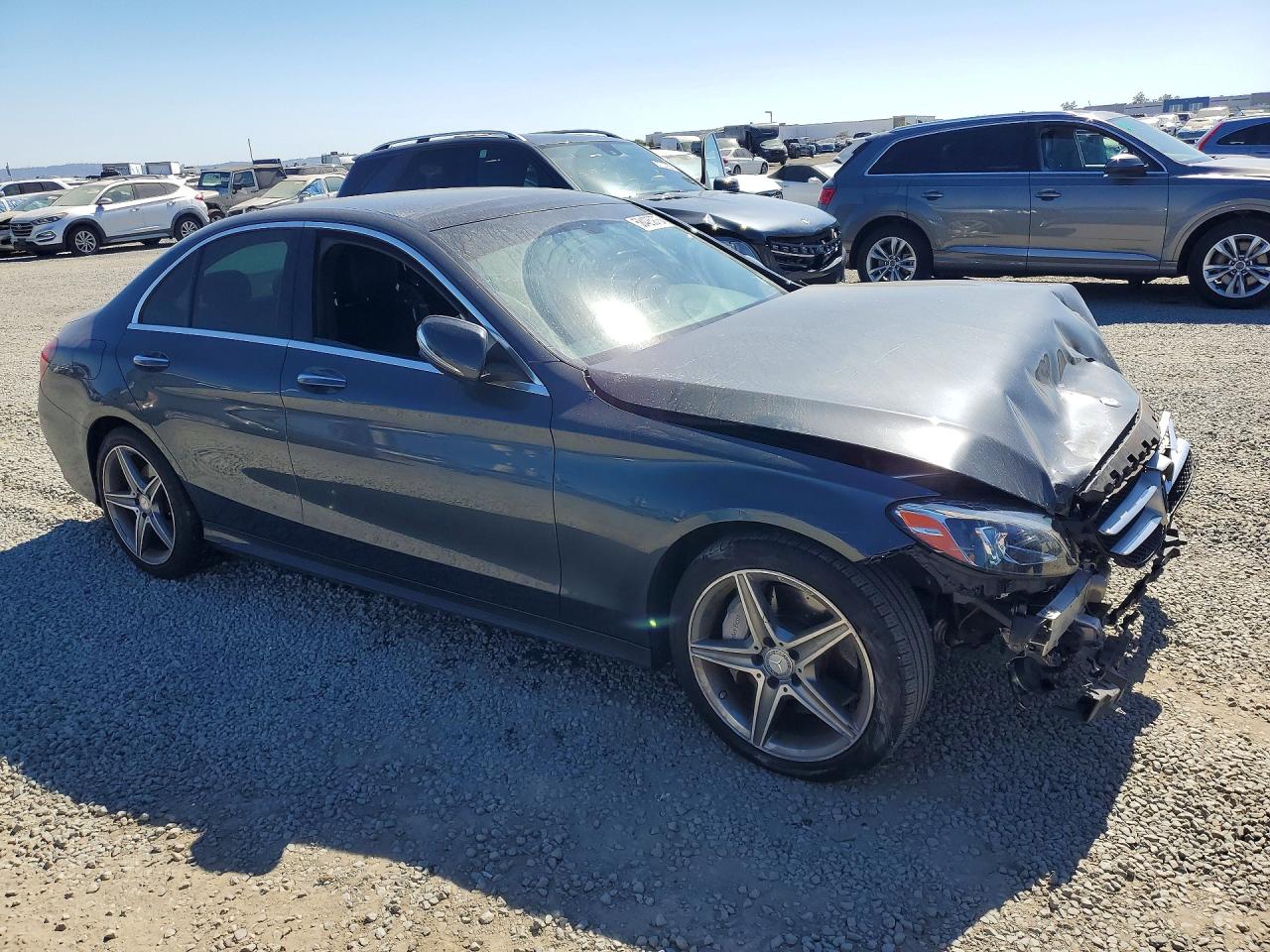 2015 MERCEDES-BENZ C-CLASS