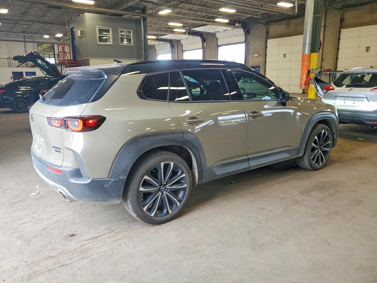 2025 MAZDA CX-50