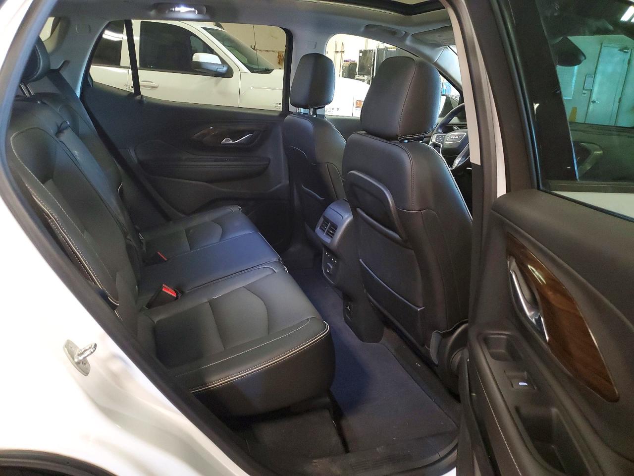 2020 GMC TERRAIN