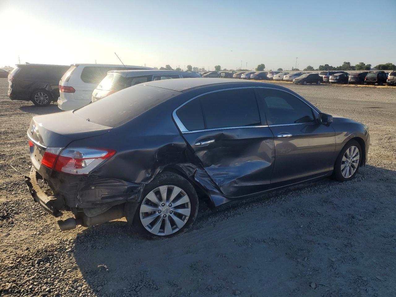 2015 HONDA ACCORD