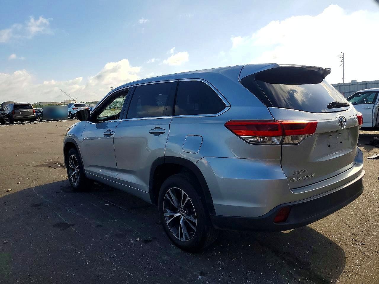 2018 TOYOTA HIGHLANDER