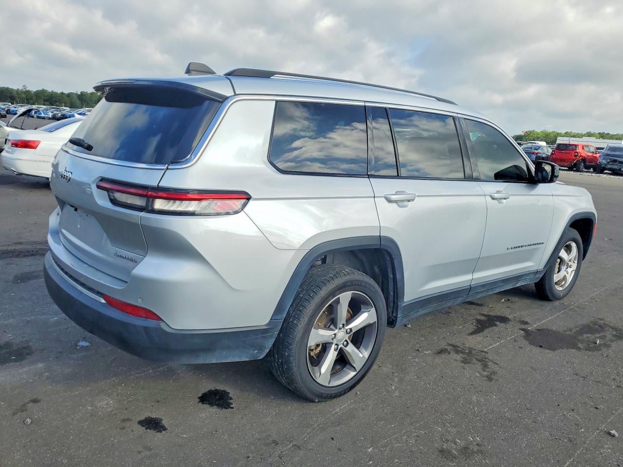2021 JEEP CHEROKEE
