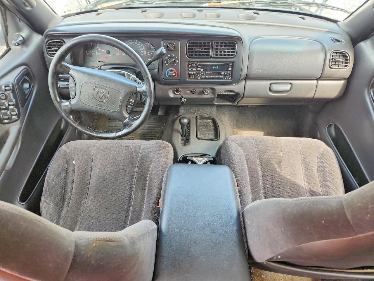 2000 DODGE DAKOTA
