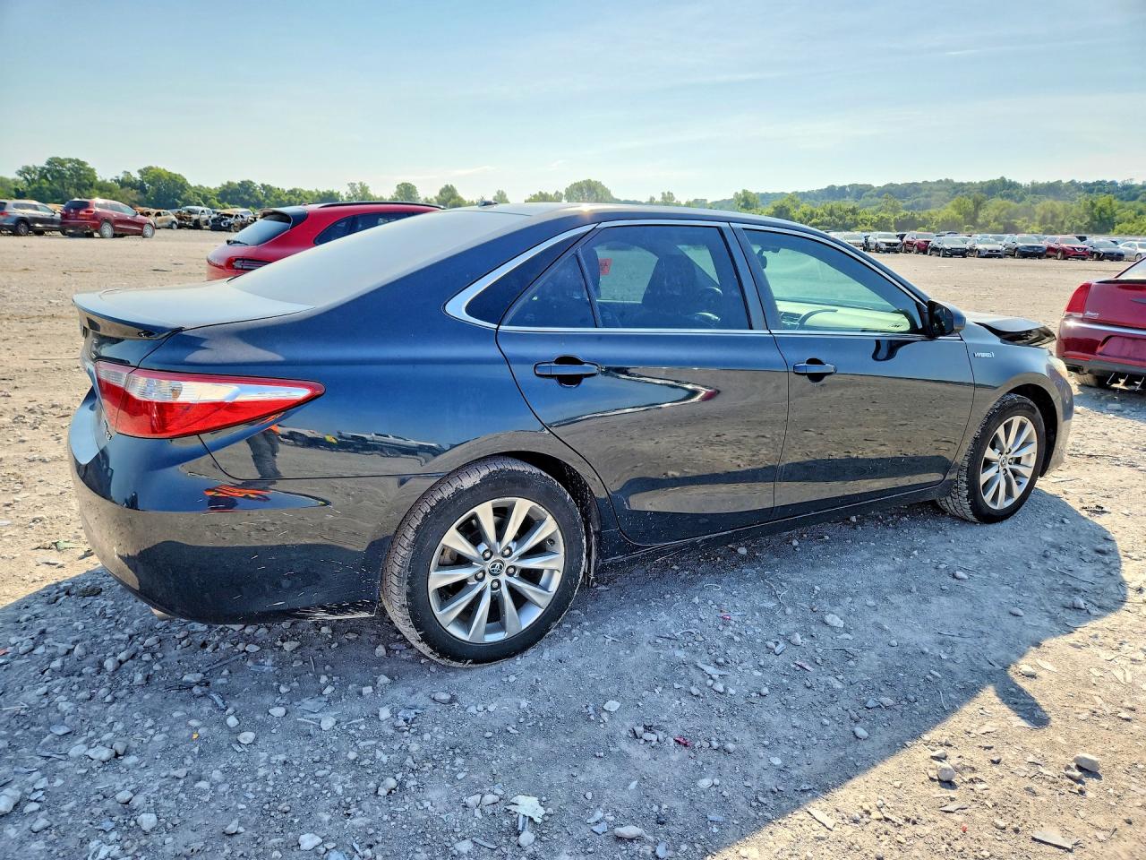 2015 TOYOTA CAMRY SOLA