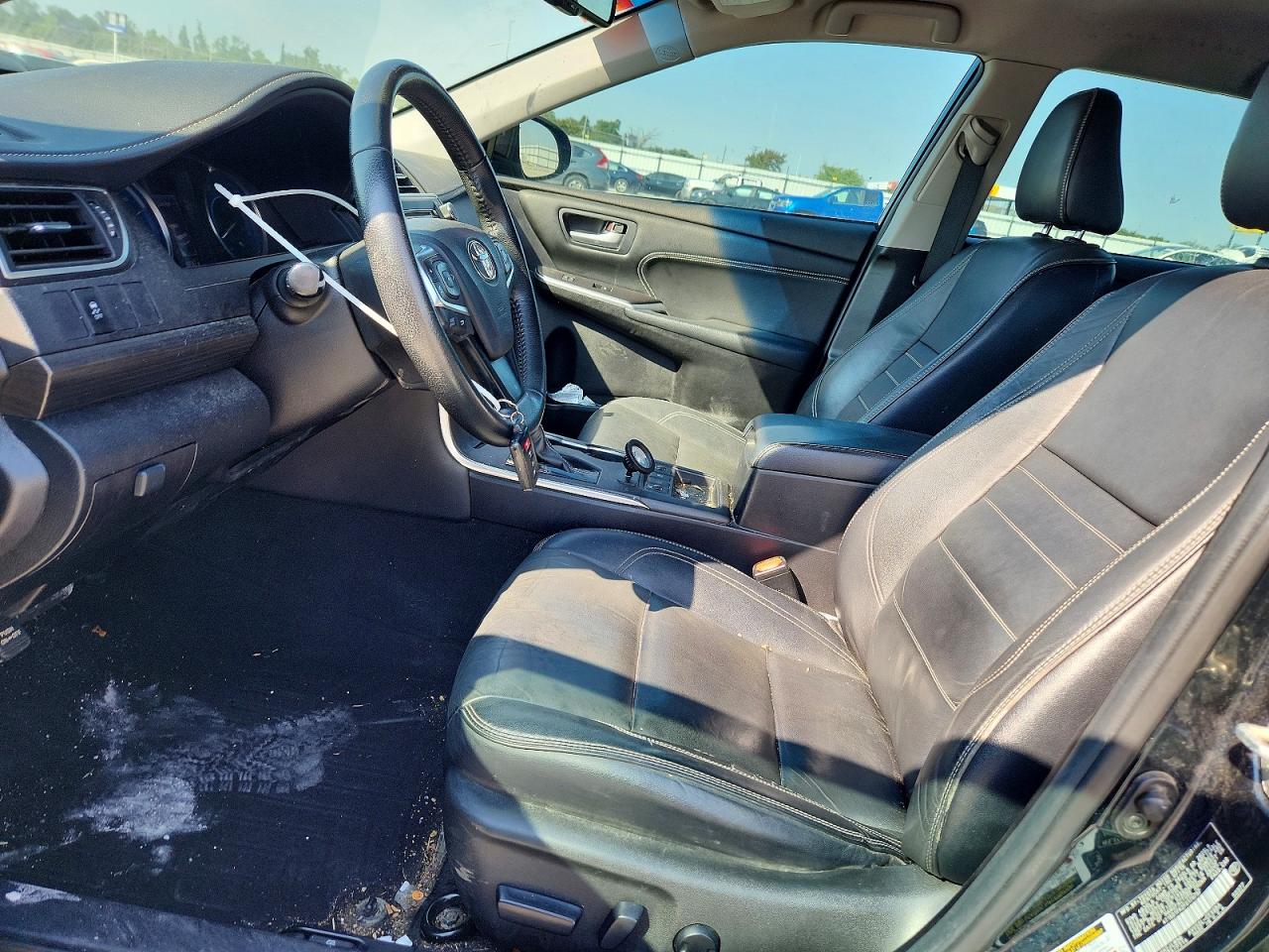 2015 TOYOTA CAMRY SOLA