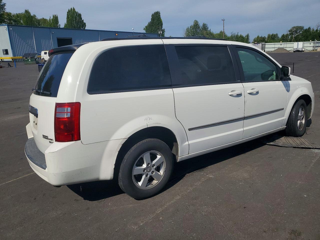 2010 DODGE CARAVAN