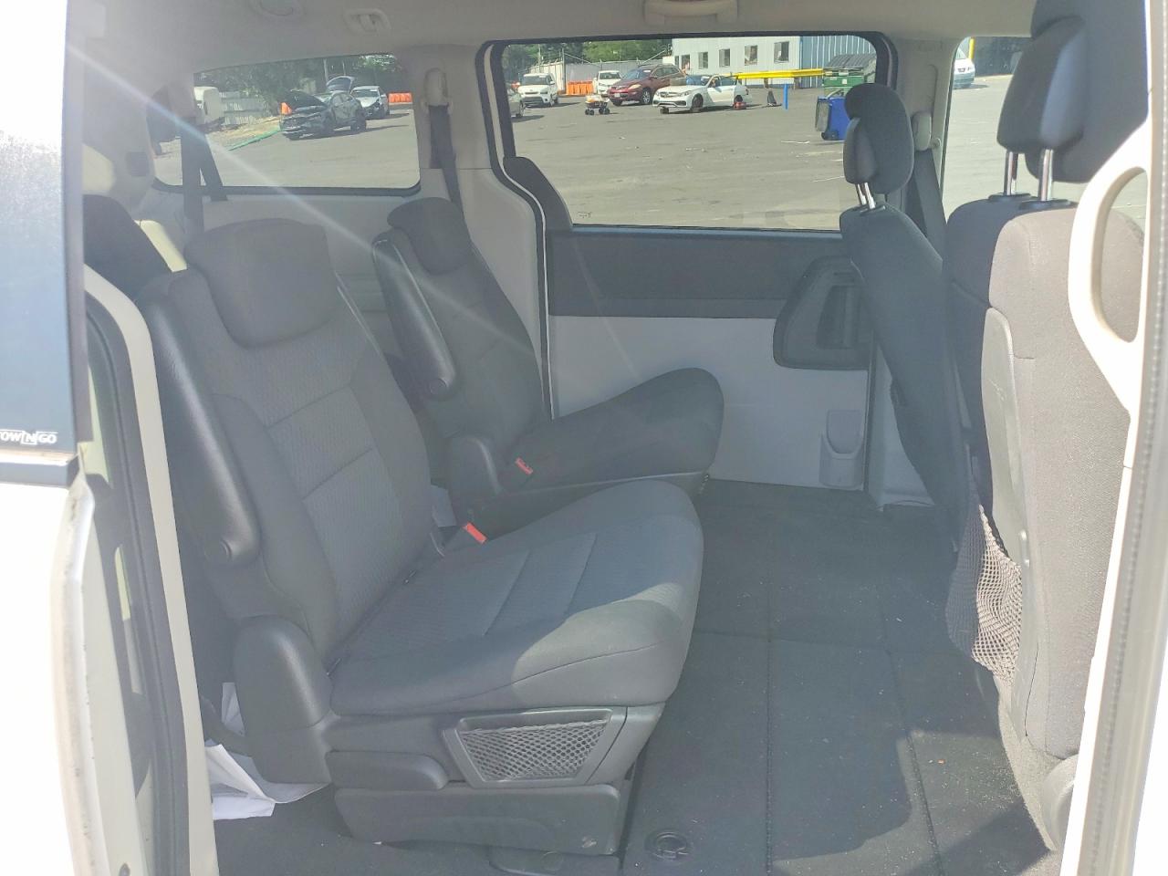 2010 DODGE CARAVAN