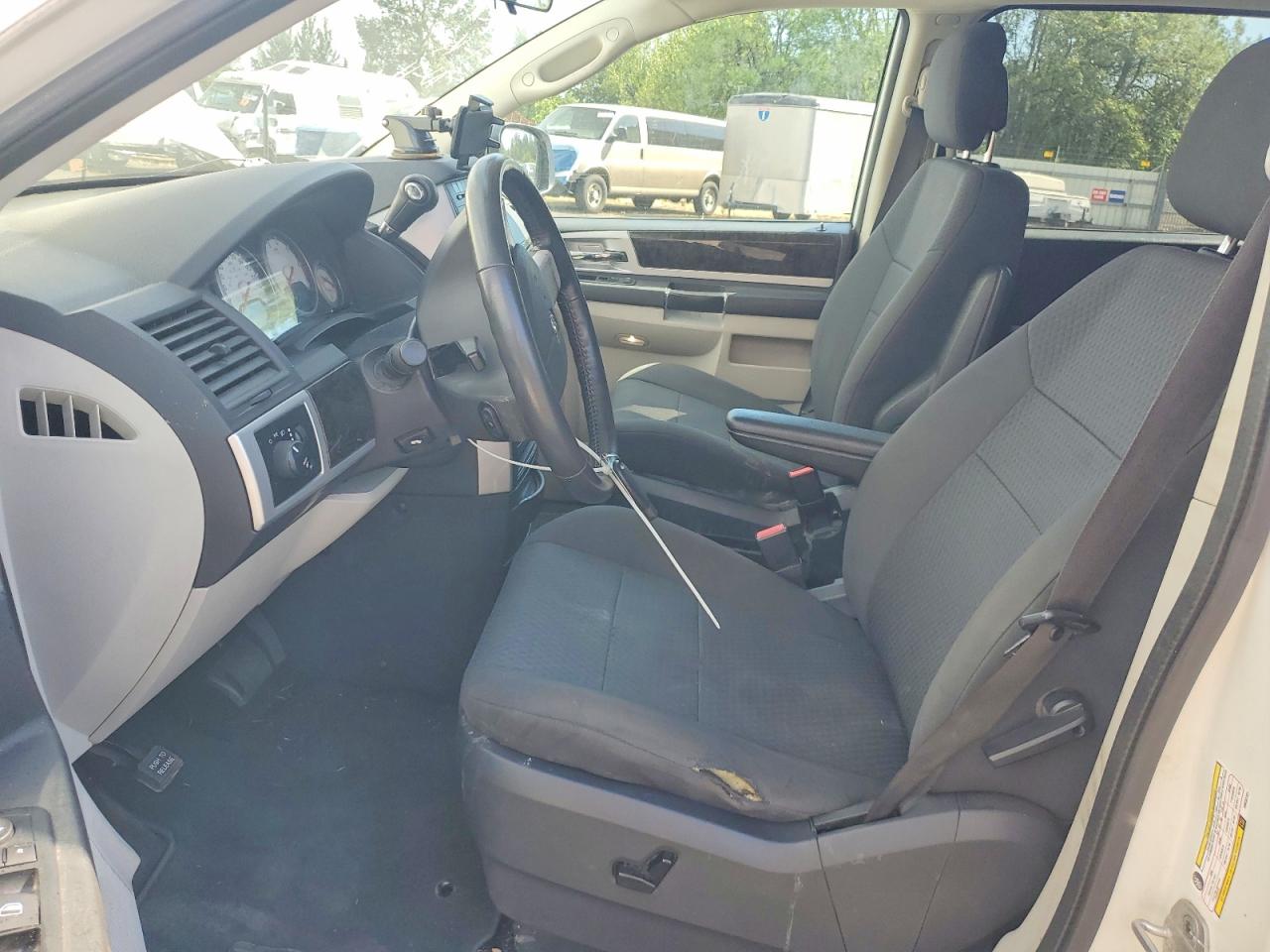 2010 DODGE CARAVAN