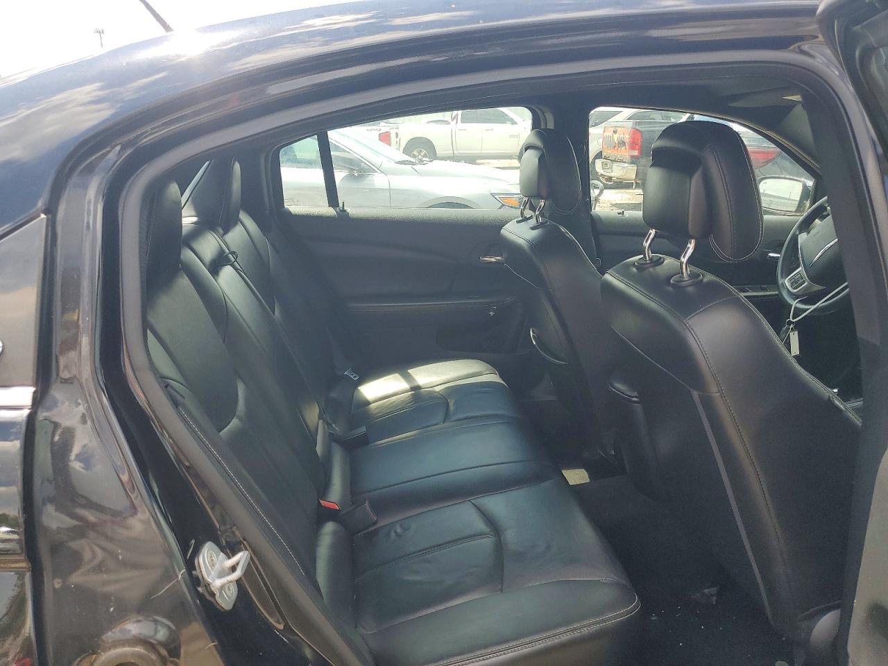 2013 CHRYSLER 200