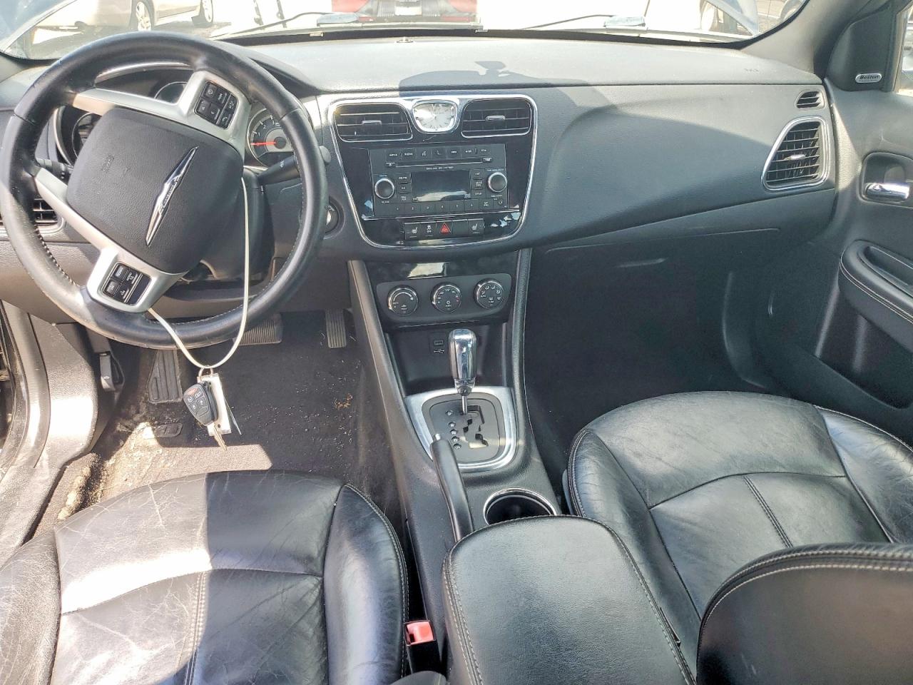 2013 CHRYSLER 200