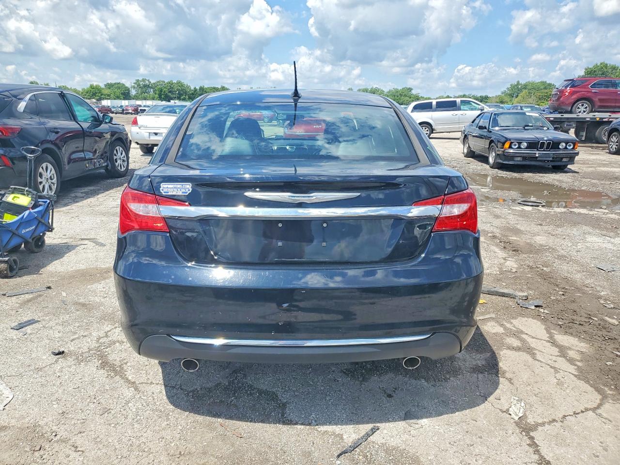 2013 CHRYSLER 200