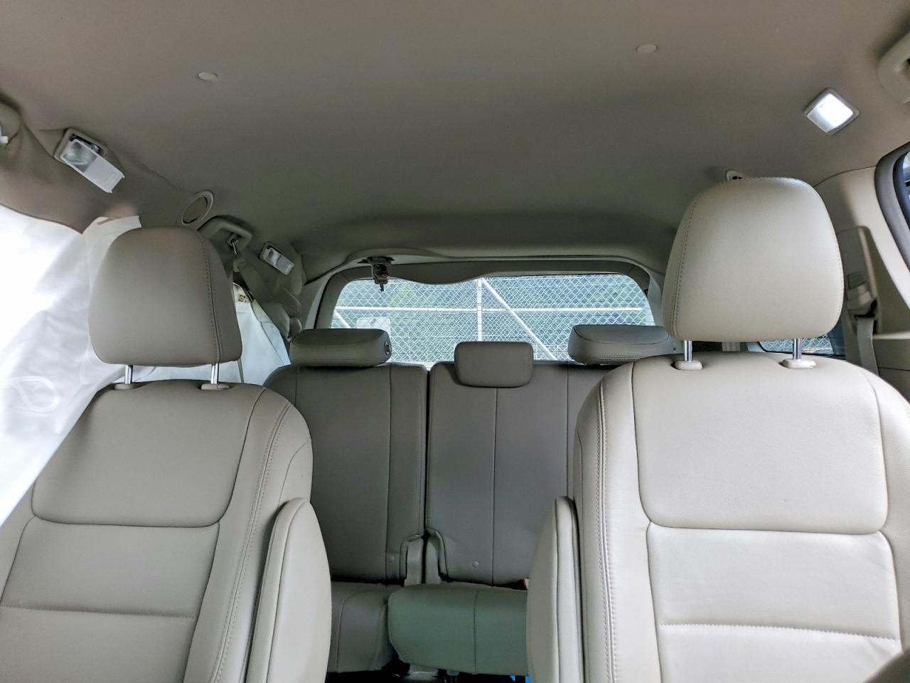 2017 TOYOTA SIENNA