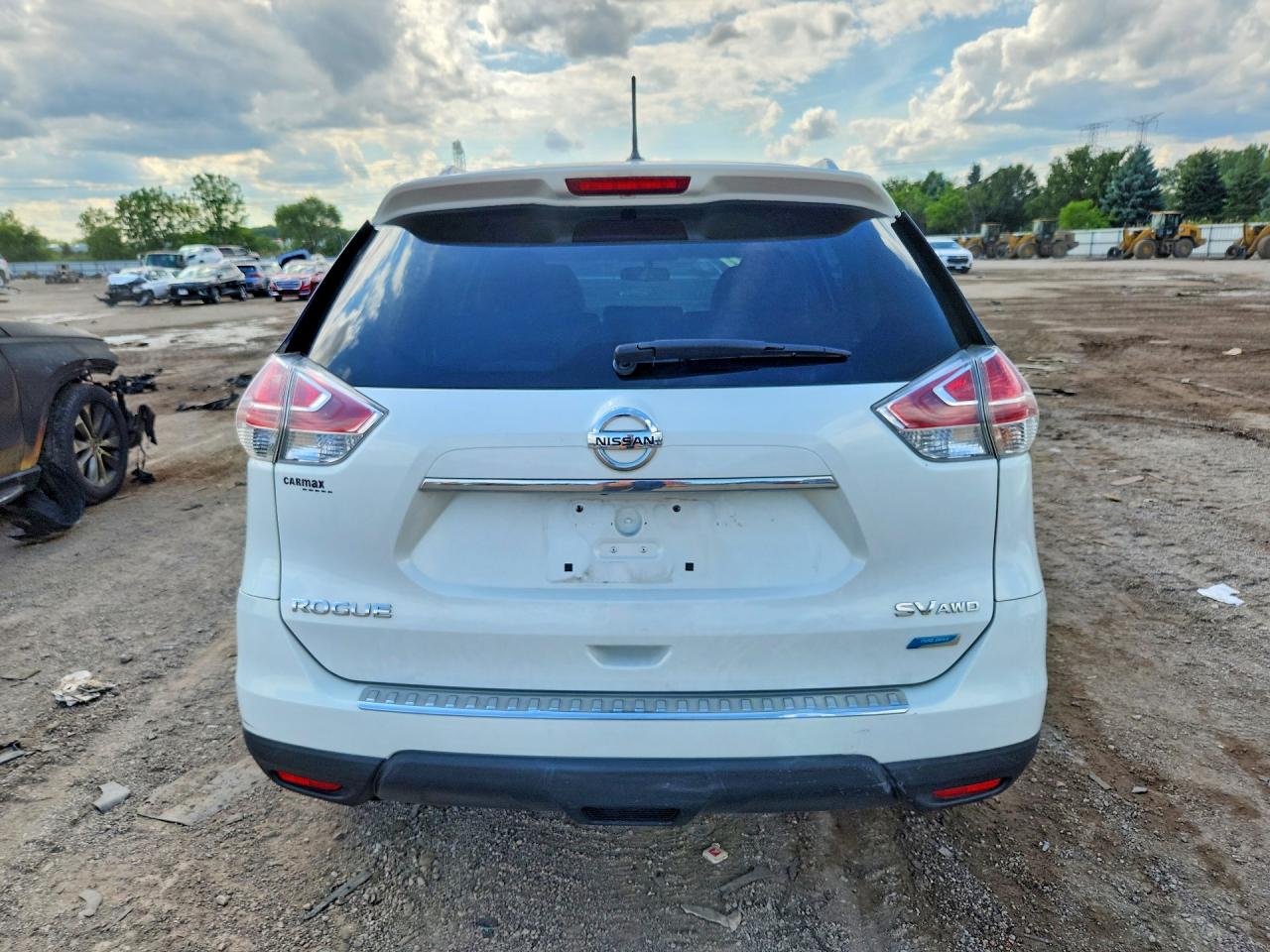 2014 NISSAN ROGUE