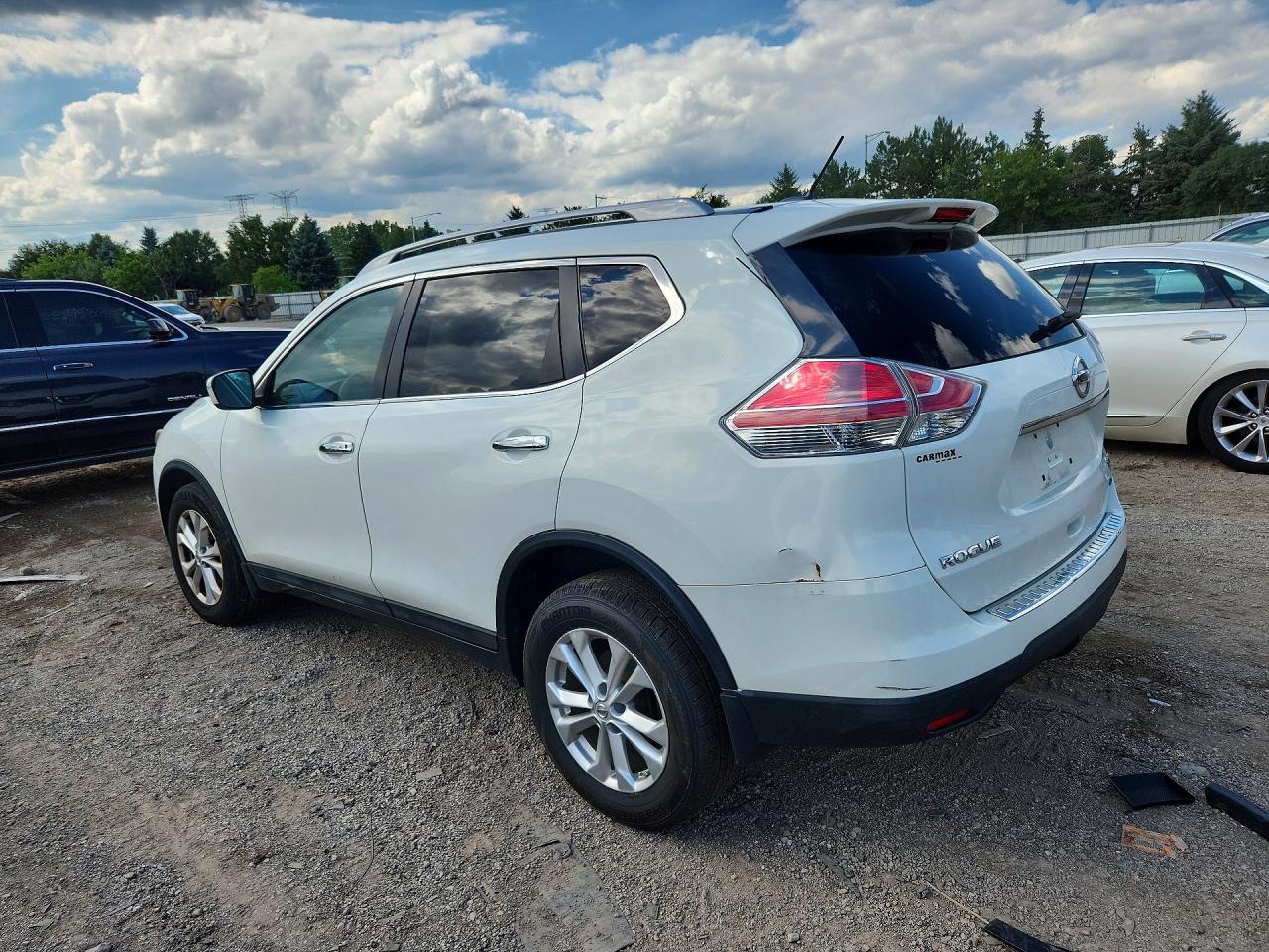 2014 NISSAN ROGUE