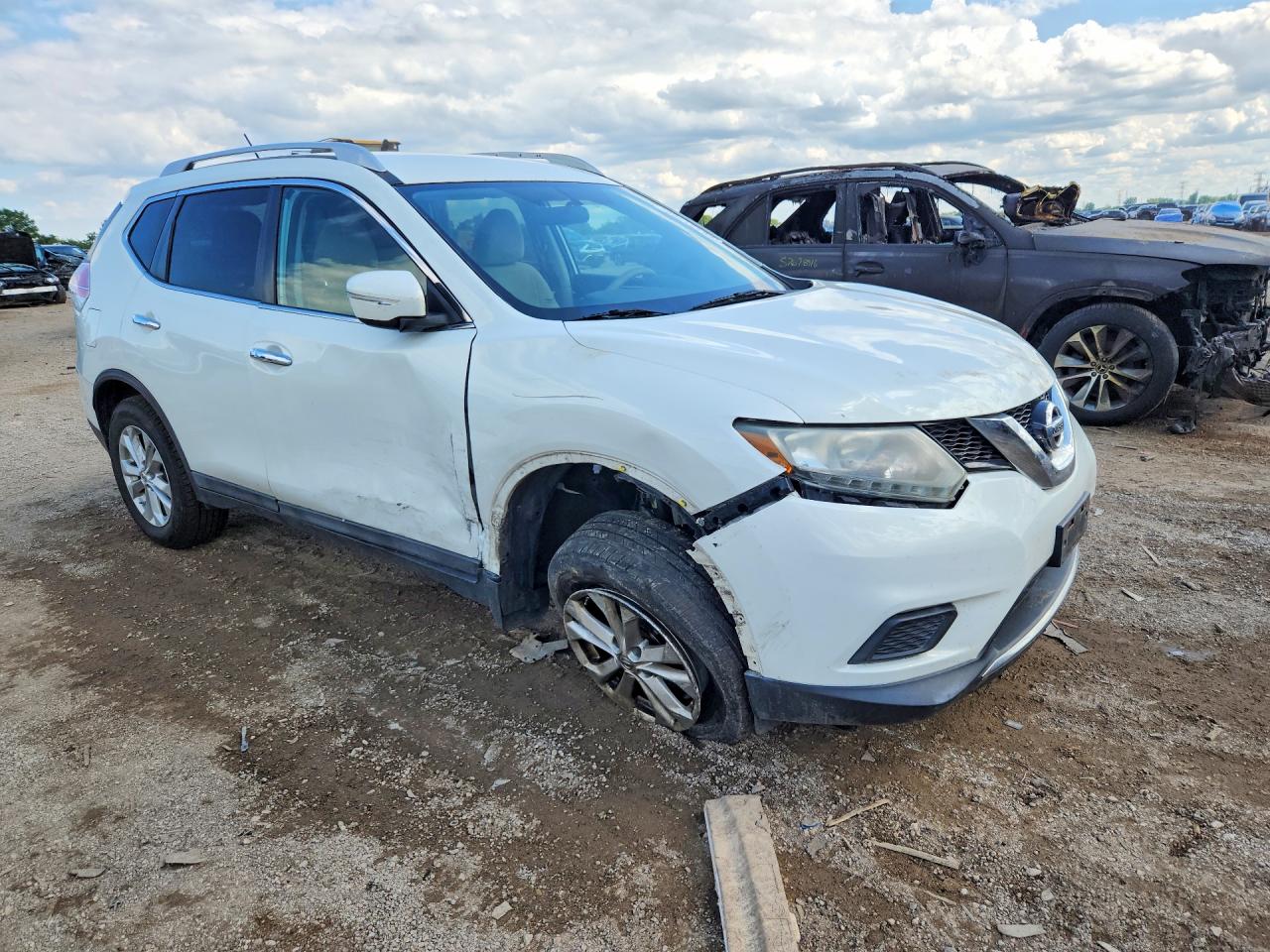 2014 NISSAN ROGUE
