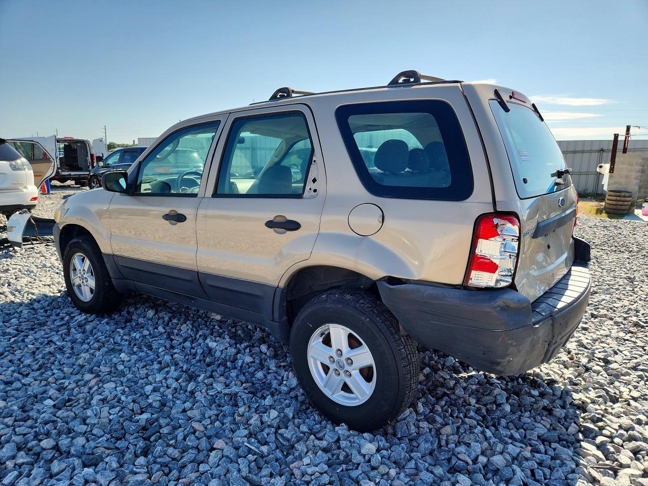 2007 FORD ESCAPE